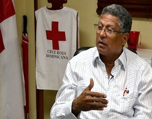 Ex Director Cruz Roja atribuye a las autoridades fallas al enfrentar virus