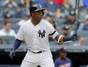 Yankees de Nueva York sacan del roster al dominicano Miguel Andújar