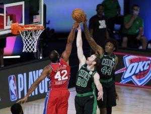 Al Horford inicia con Boston partido de los playoffs de la NBA 2020