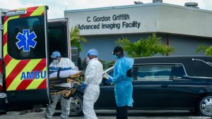 EE.UU. alcanza los 4,61 millones de contagiados por la COVID-19