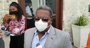 Peña Guaba dice deben dejar a Abinader tomar decisiones