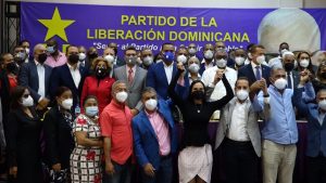 Iván Lorenzo y Gustavo Sánchez, voceros PLD en el Congreso Nacional Iván Lorenzo y Gustavo Sánchez, voceros PLD en el Congreso Nacional