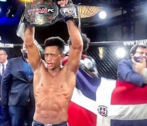 Wascar «La Avispa»Cruz gana Torneo Mundial de Artes Marciales Mixtas