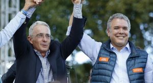 COLOMBIA: Duque lamenta a Uribe «no se le permita defenderse libre»