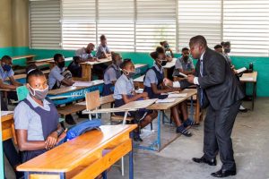 Haití reabre las aulas tras casi cinco meses de cierre por la COVID-19