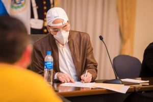 EL SALV ADOR: Supremo tumba veto de Bukele a ley reapertura económica