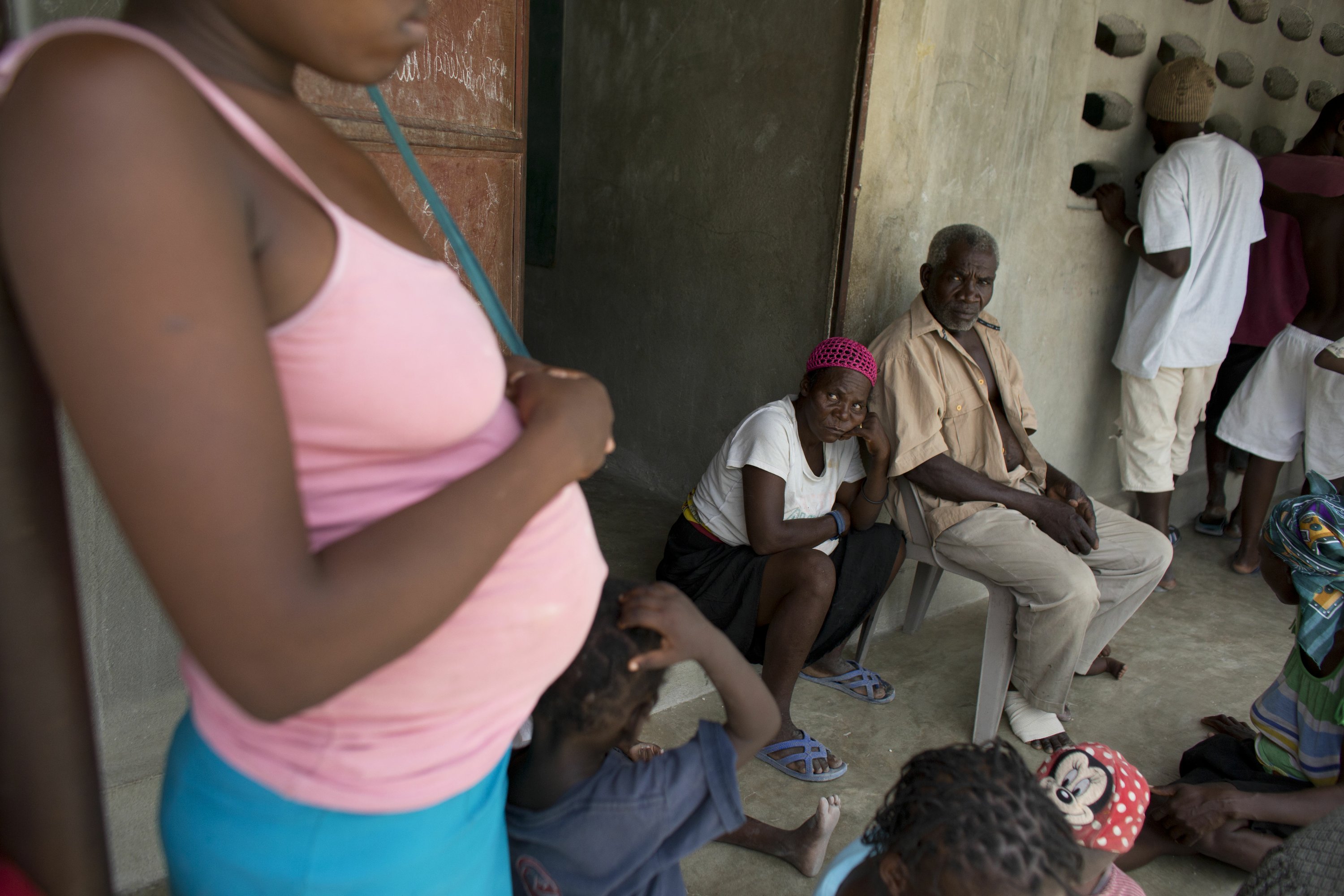 Gobierno y Fiscalía defienden en TC la nacionalización de hijos de haitianos imagen