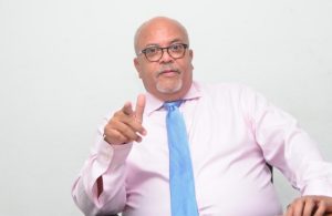 Pide apoyar acciones Luis Abinader y no desesperarse por empleos