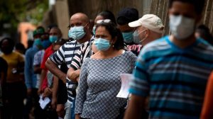 Salud Pública reporta otras 14 muertes por COVID-19 y 693 casos nuevos