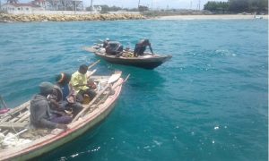 MONTECRISTI: Armada detiene a 16 por pesca ilegal en Cayos 7 Hermanos