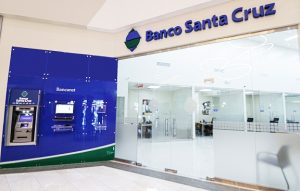 El Banco Santa Cruz abre un nuevo centro de negocios en plaza Carrefur