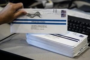 EEUU: Comienza voto por correo; se enciende batalla entre Biden y Trump