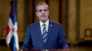 Abinader propondrá Congreso bajar 50% de fondos que reciben partidos