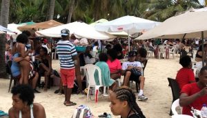 Salud Pública utilizará fuerza pública para obligar al distanciamiento físico Salud Pública utilizará fuerza pública para obligar al distanciamiento físico