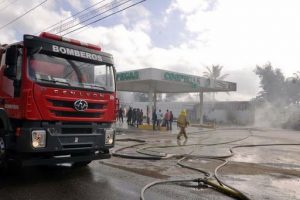 SANTIAGO: Aumentan a ocho los muertos por explosión de envasadora