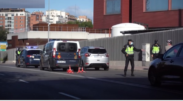 En España han sido impuestas medidas para limitar la movilidad de las ...