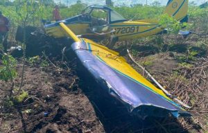 SFM: Avioneta cae a tierra mientras fumigaba finca de yuca en Cenoví SFM: Avioneta cae a tierra mientras fumigaba finca de yuca en Cenoví