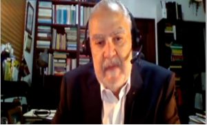 Ministro Economía dice acuerdo con Barrick Gold no implica más deudas