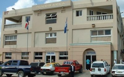 Dictan prisión cinco hombres acusados de violar adolescente Dictan prisión cinco hombres acusados de violar adolescente