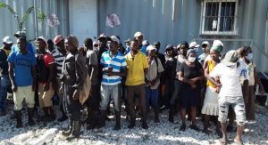 La RD devuelve a decenas de haitianos que cruzaron frontera sin permiso