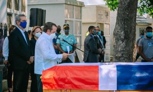 Sepultan restos dirigente del PRM y educadora Yvelisse Prats de Pérez