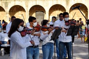 Sinfonía Callejera lleva música al Mirador Sur y a la Plaza España