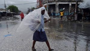 Defensa civil de Haití mantiene estado de alerta por lluvias afectan territorio