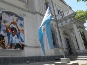 FIFA pide minuto de silencio por Maradona partidos fin de semana