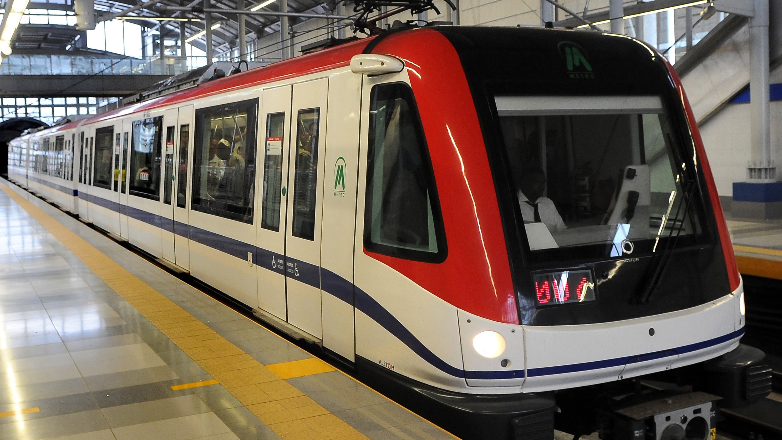 Una avería genera retrasos en los trenes de la línea 2 del metro de SD imagen