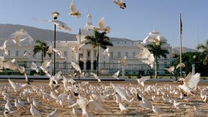 Expresidentes provisionales integran comité constitucional de Haití