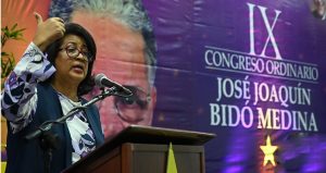 Lizardo resalta trabajo de peledeistas
Congreso José Joaquín Bidó Medina Lizardo resalta trabajo de peledeistas
Congreso José Joaquín Bidó Medina