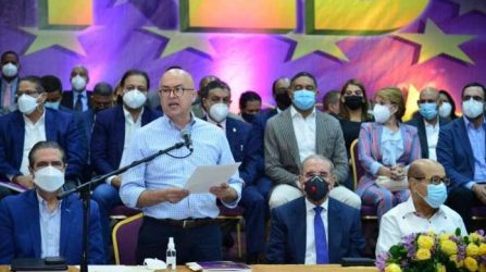 El PLD acusa Abinader de tener un gabinete de «millonarios insensibles» El PLD acusa Abinader de tener un gabinete de «millonarios insensibles»