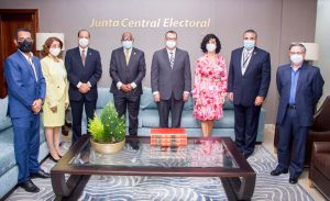 Comisión del Frente Amplio también se reúne con presidente Junta Central Electoral