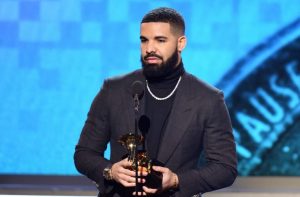 Drake supera el récord de Aretha Franklin y Stevie Wonder en Billboard