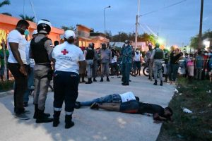 BARAHONA: Asesinan a balazos raso de la PN y a un joven en Villa Central