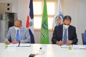 Miembros DNCD tendrán cobertura de salud a través de SeNaSa