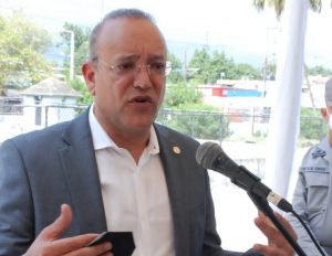 Candidato a alcaldía de Santiago Ulises Rodríguez lanza campaña  