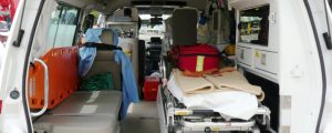 Cruz Roja china dona lote de ambulancias equipadas a Haití