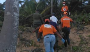 Suben a 8 muertos y 9 rescatados tras naufragio yola cerca de Higüey