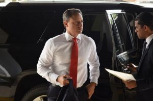 Exprocurador Jean Alain Rodríguez niega que haya intentado salir del país