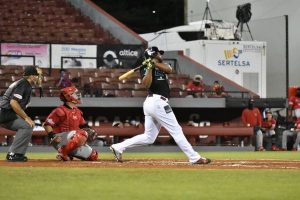 Gigantes, Aguilas y Toros obtienen victorias en el beisbol de la RD