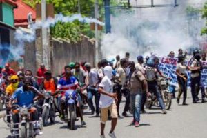 Políticos abogan por un gobierno de ruptura en Haití