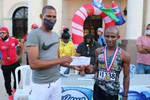 Amaury Rodríguez conquista Maratón Nacional San Francisco-Tenares