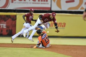 Gigantes y Toros contratan a jugadores de EEUU para la Lidom