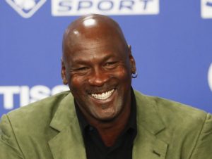 Michael Jordan fue atleta que generó más ingresos en 2020, según Forbes Michael Jordan fue atleta que generó más ingresos en 2020, según Forbes