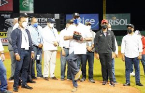 Abinader felicita a las Águilas por su triunfo en el béisbol dominicano