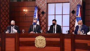 El juez Vargas y otros tres juristas son elegidos al Tribunal Constitucional