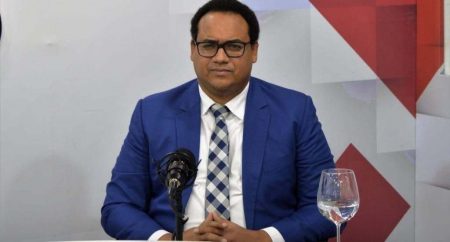 Gobierno salda US$300 millones a empresas generadoras de electricidad Gobierno salda US$300 millones a empresas generadoras de electricidad