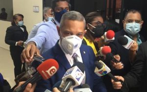 Senador Franklin Romero pide cerrar provincias con alta incidencia COVID