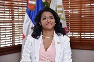 CONANI busca contribuir para disminuir embarazo en adolescentes